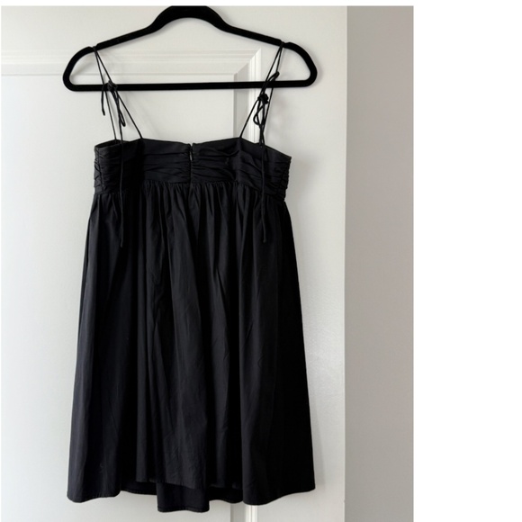 Reformation Catarina Dress – Black – Size 2 – Worn Once - Picture 10 of 13